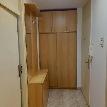 Apartment Dims *